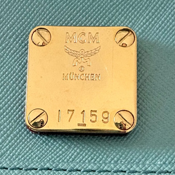 MCM Nuovo Satchel/Shoulder Bag Saffiano Leather - Excellent Condition - Picture 16 of 16